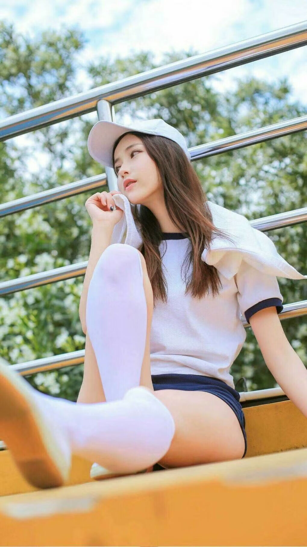 韩国队派出张禹珍、申裕斌等主力选手,力图在本届亚运会上挑战中国队的统治地位。