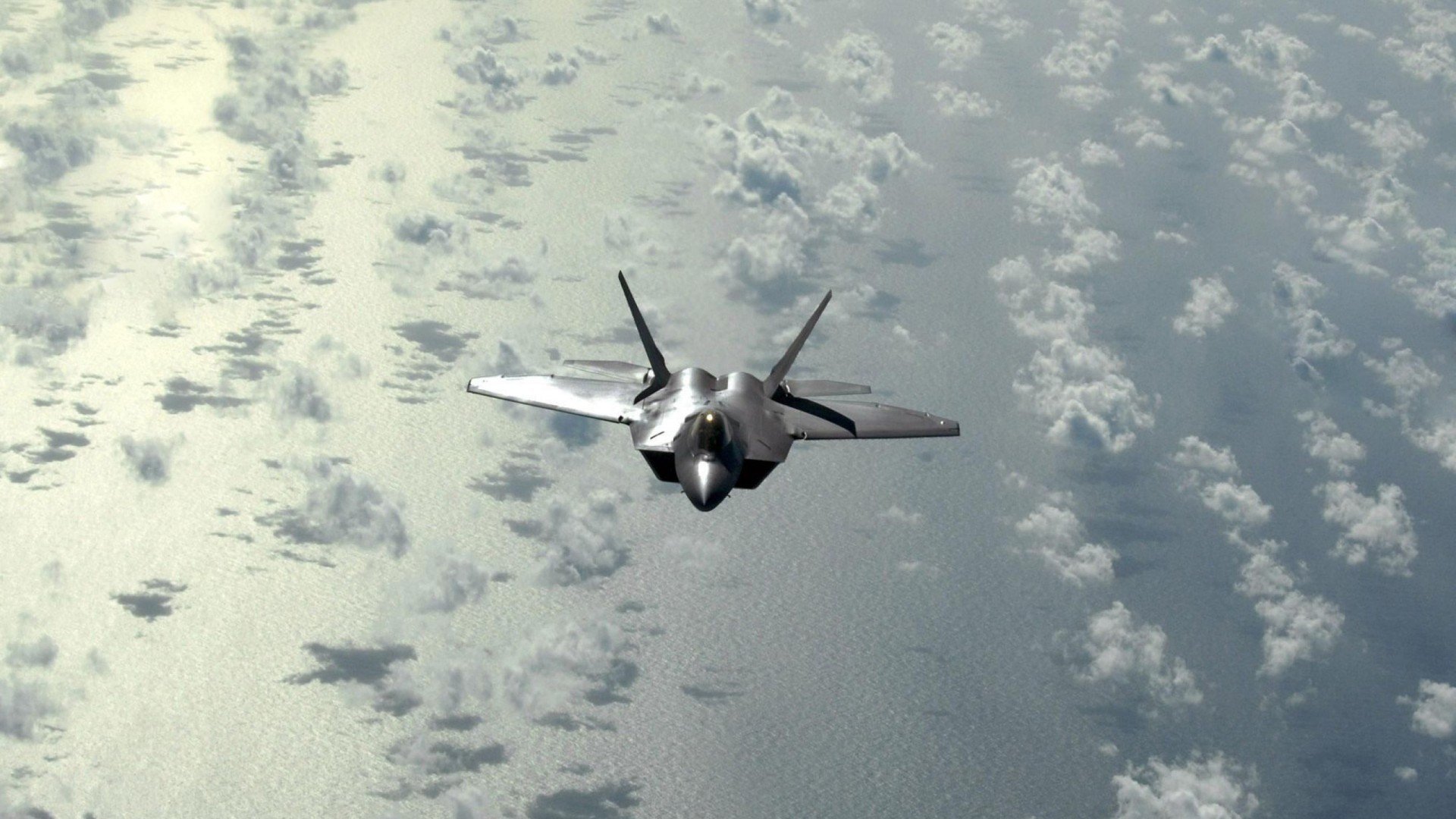 伯恩利后卫因不当行为被罚重罚款,伯恩利转会